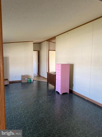 102 FRONT ST, Centre Hall, PA 16828