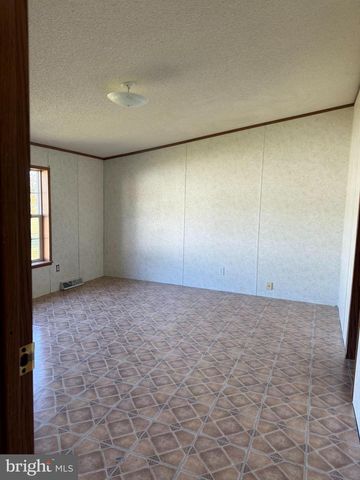 102 FRONT ST, Centre Hall, PA 16828