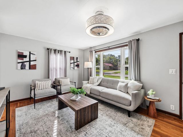 598 E Beechwold Boulevard, Columbus, OH 43214