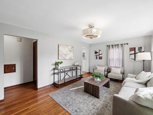 598 E Beechwold Boulevard, Columbus, OH 43214