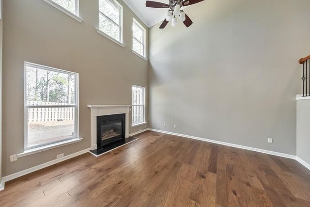 415 Mountain View Lane, Woodstock, GA 30188