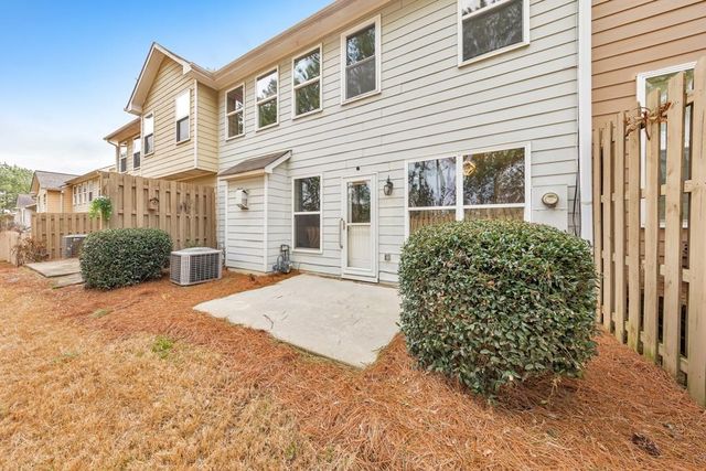415 Mountain View Lane, Woodstock, GA 30188