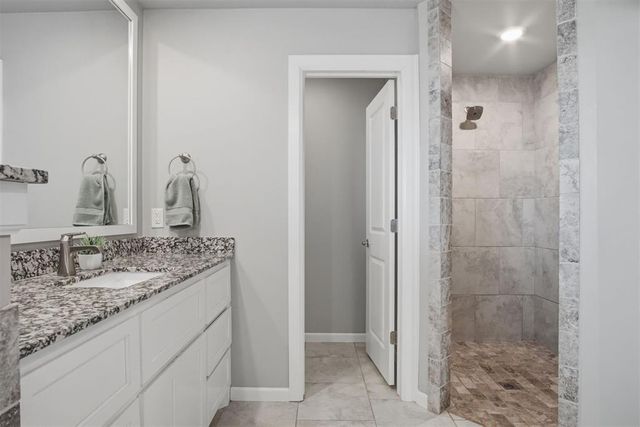 13805 Limestone Lane, Yukon, OK 73099