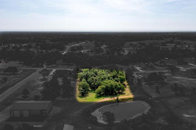 10004 Valley Oak Court, Springtown, TX 76082