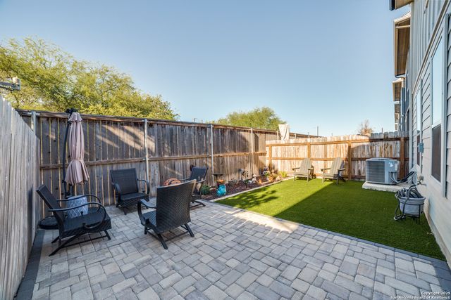 8851 Oakland Rd Unit 14, San Antonio, TX 78240