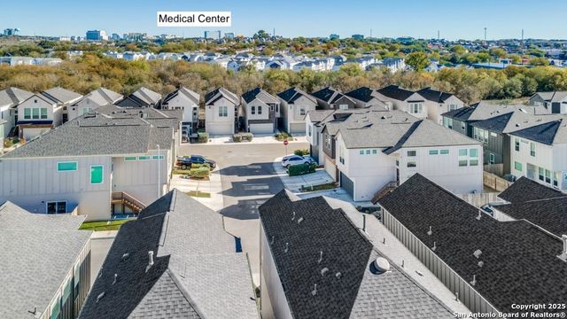 8851 Oakland Rd Unit 14, San Antonio, TX 78240