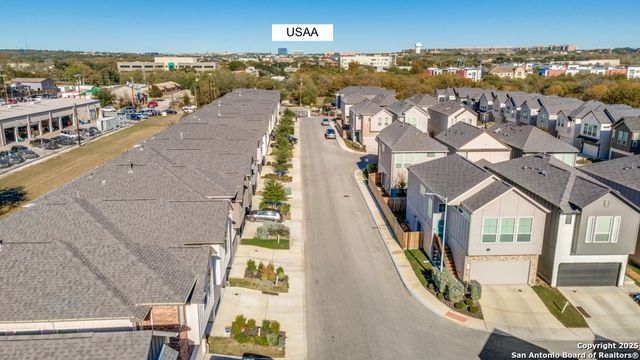 8851 Oakland Rd Unit 14, San Antonio, TX 78240