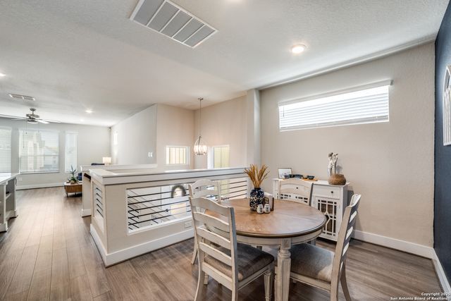 8851 Oakland Rd Unit 14, San Antonio, TX 78240