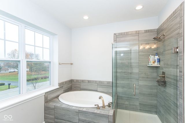 13075 Pennington Road, Fishers, IN 46037