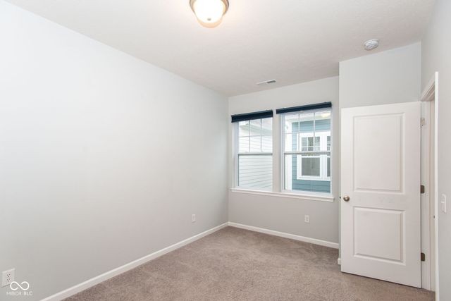 13075 Pennington Road, Fishers, IN 46037