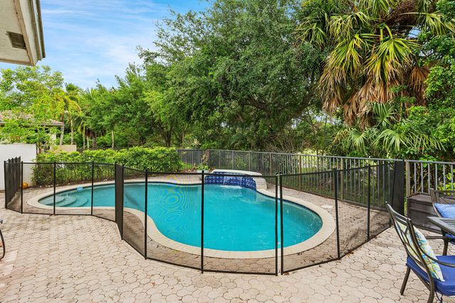 11178 Osprey Lake Lane, West Palm Beach, FL 33412