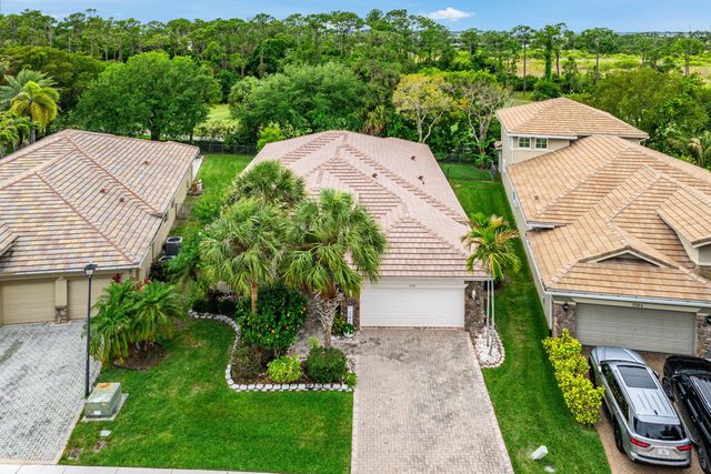 11178 Osprey Lake Lane, West Palm Beach, FL 33412