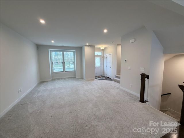 2053 Birchside Drive, Charlotte, NC 28205