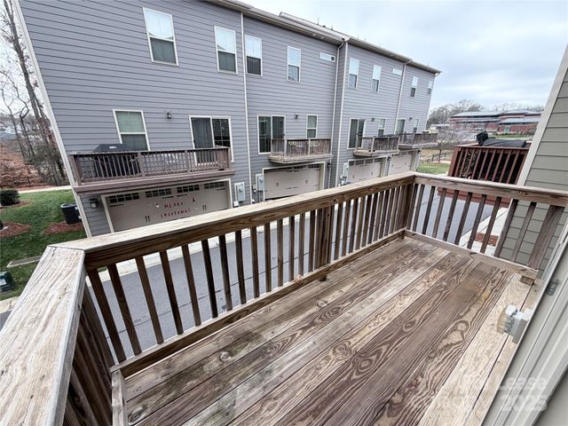 2053 Birchside Drive, Charlotte, NC 28205