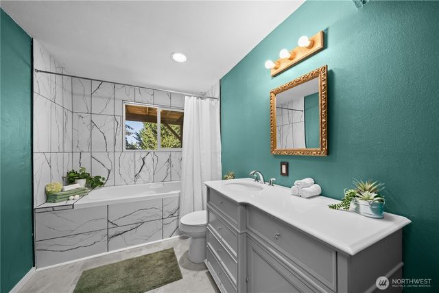 2002 S 280th Place, Federal Way, WA 98003
