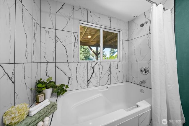 2002 S 280th Place, Federal Way, WA 98003
