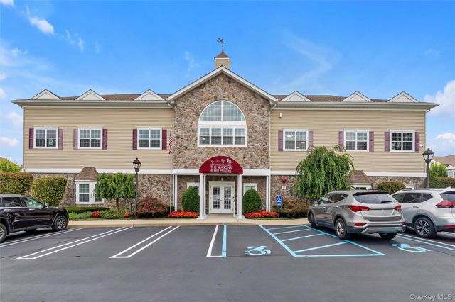 286 Spring Drive 286, East Meadow, NY 11554