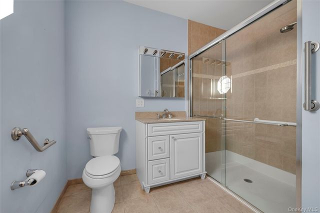 286 Spring Drive 286, East Meadow, NY 11554