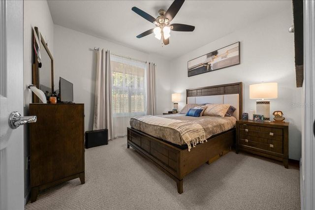 9841 SW 75TH STREET ROAD, Ocala, FL 34481