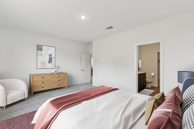 1009 S Oakhurst Drive, Dayton, TX 77535