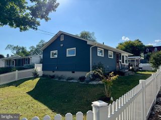525 E CORK ST, Winchester, VA 22601