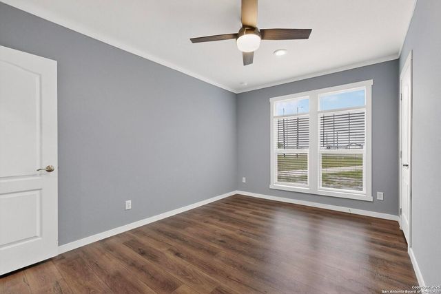 173 Medina Verde, Natalia, TX 78059