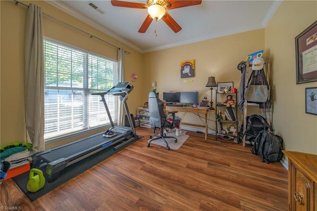 6415 Hedgewood Lane, High Point, NC 27265