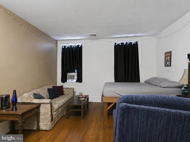 4700 CEDAR AVE, Philadelphia, PA 19143
