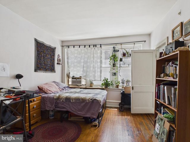 4700 CEDAR AVE, Philadelphia, PA 19143