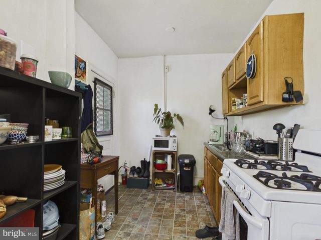 4700 CEDAR AVE, Philadelphia, PA 19143