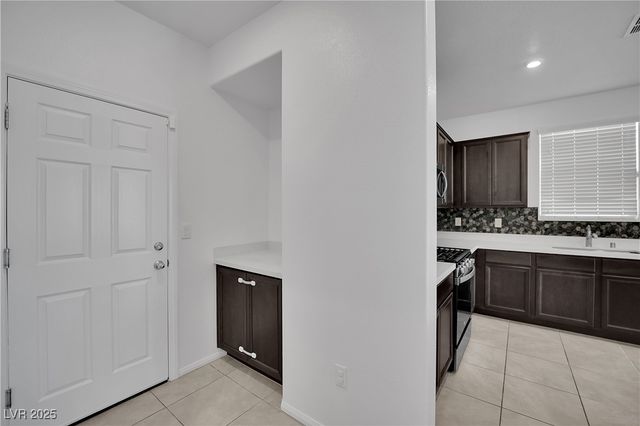 6156 Kinnow Place, Las Vegas, NV 89122