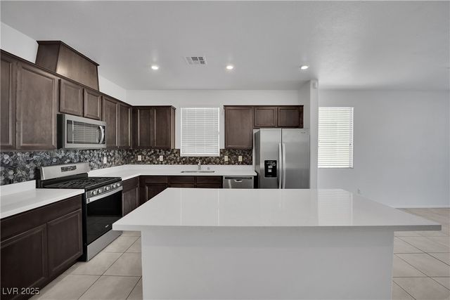 6156 Kinnow Place, Las Vegas, NV 89122