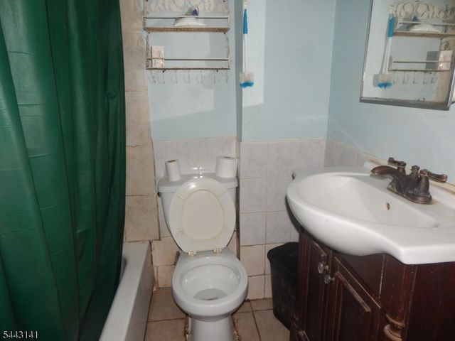 626 Fulton St, Elizabeth City, NJ 07206