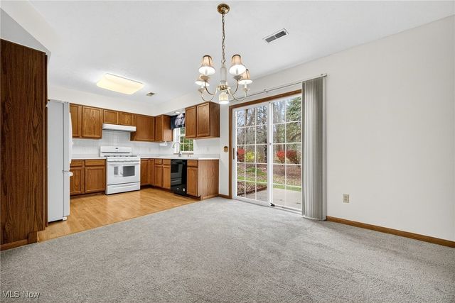 5428 Stoney Lane 38, Painesville Twp, OH 44077