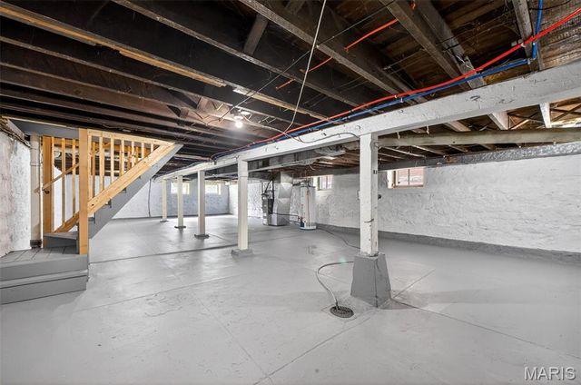 4651 Tennessee Avenue, St Louis, MO 63111