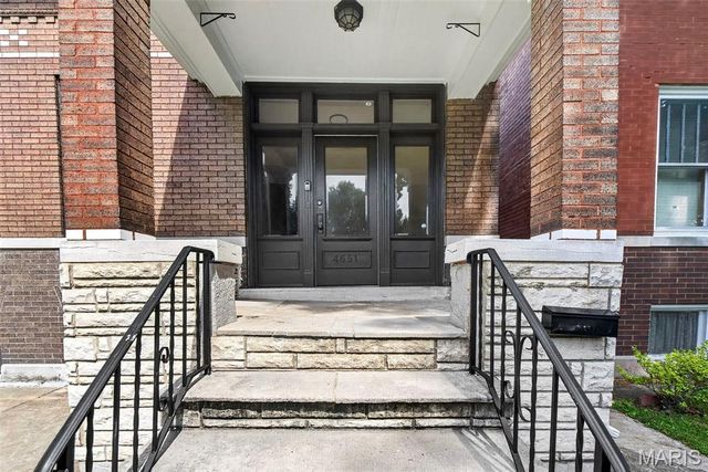 4651 Tennessee Avenue, St Louis, MO 63111