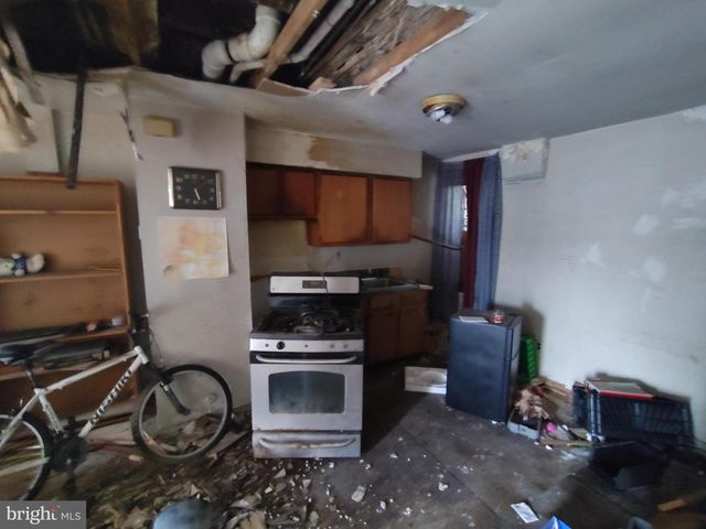 1237 S BUCKNELL ST, Philadelphia, PA 19146