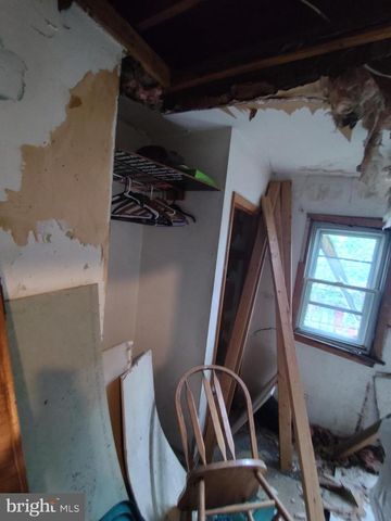1237 S BUCKNELL ST, Philadelphia, PA 19146