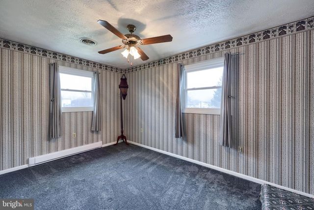 310 DORWART CIR, Etters, PA 17319