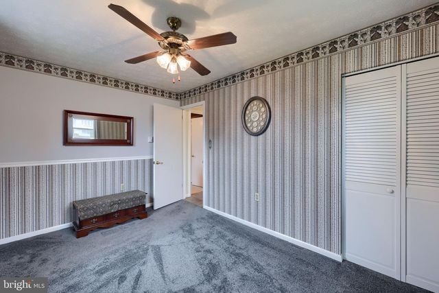 310 DORWART CIR, Etters, PA 17319