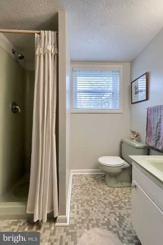 310 DORWART CIR, Etters, PA 17319