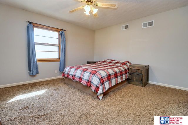 3345 Hillside Street, Lincoln, NE 68506