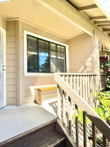 222 Manuel Ct, Bay Point, CA 94565