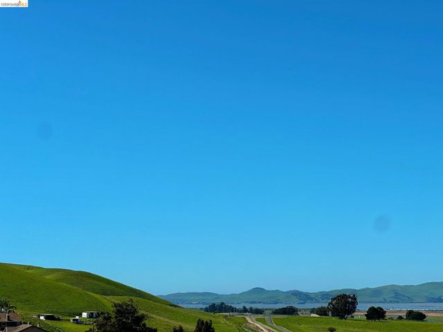 222 Manuel Ct, Bay Point, CA 94565