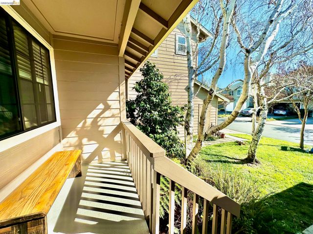 222 Manuel Ct, Bay Point, CA 94565