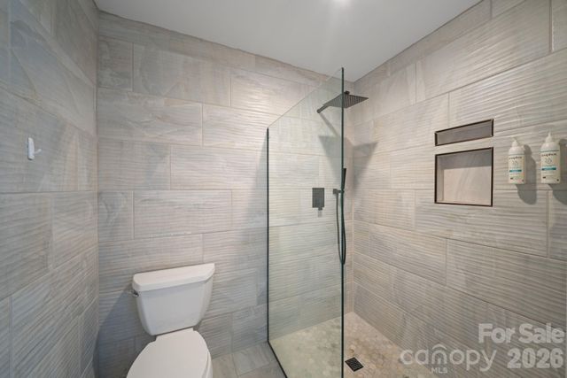 363 S Sequoyah Lane, Brevard, NC 28712