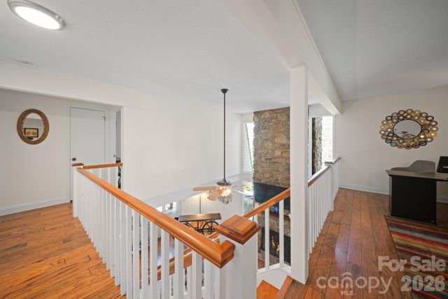 363 S Sequoyah Lane, Brevard, NC 28712