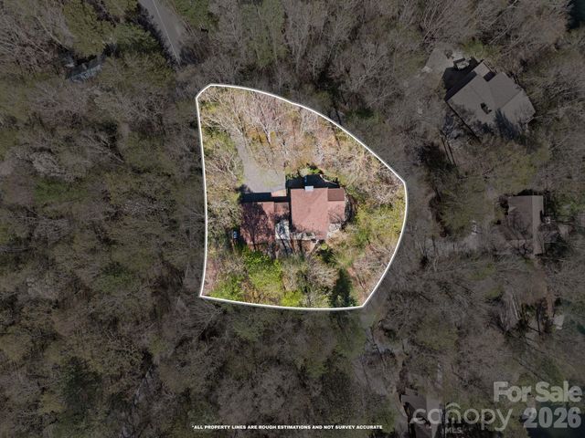 363 S Sequoyah Lane, Brevard, NC 28712
