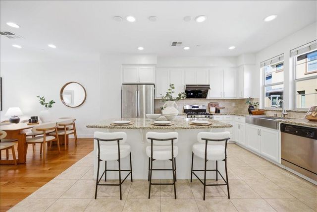 2927 Kaiser Drive, Santa Clara, CA 95051