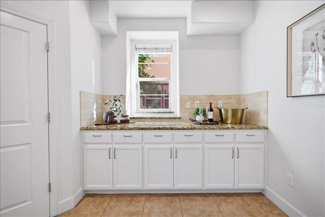 2927 Kaiser Drive, Santa Clara, CA 95051